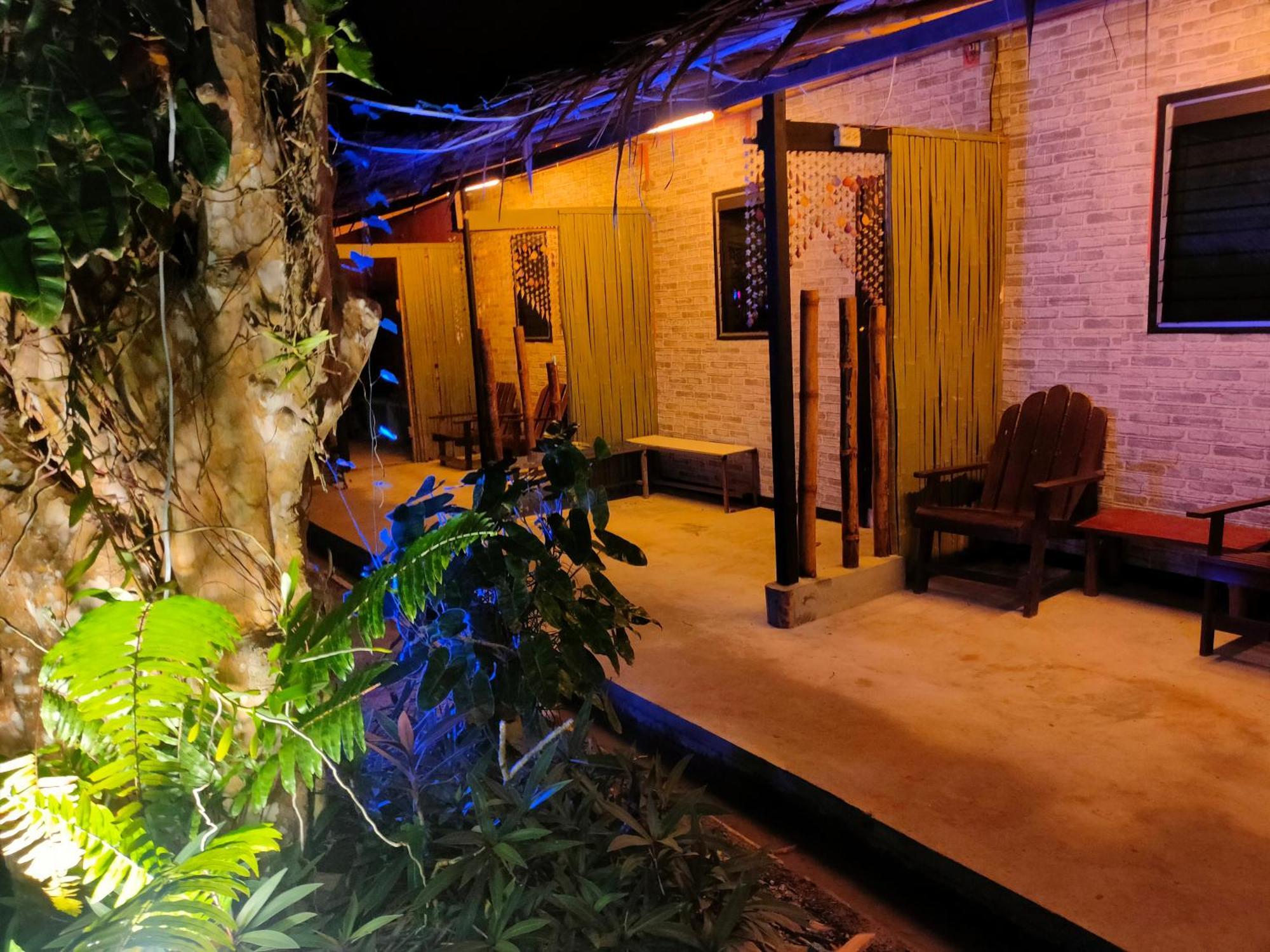 Row House Long Beach Krabi town Eksteriør bilde