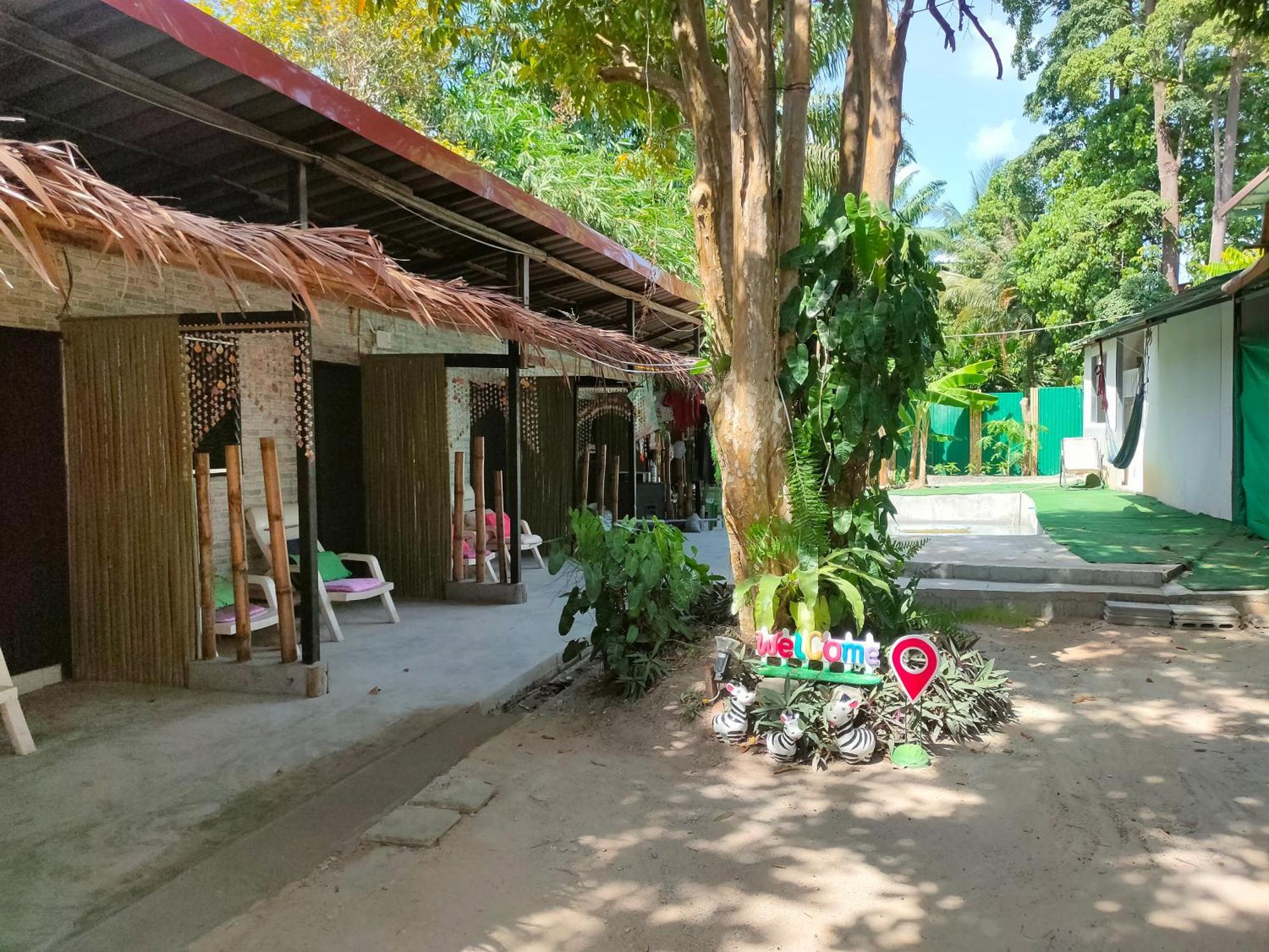 Row House Long Beach Krabi town Eksteriør bilde